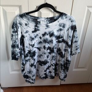 Elizabeth and James Monochrome Tie-Dye Tee